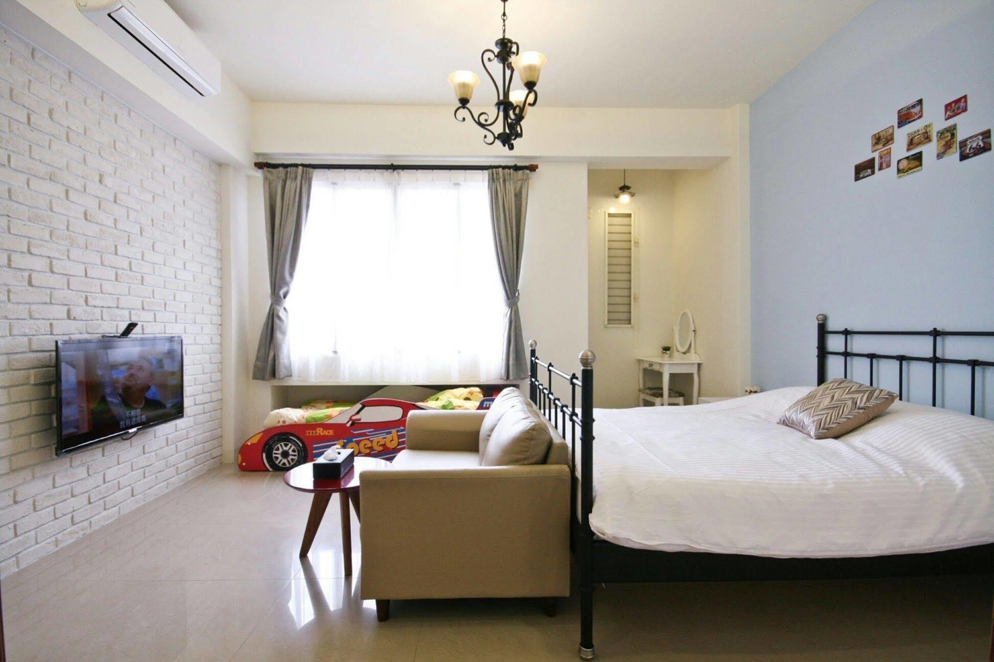 Q House Hotel Nantou Eksteriør billede